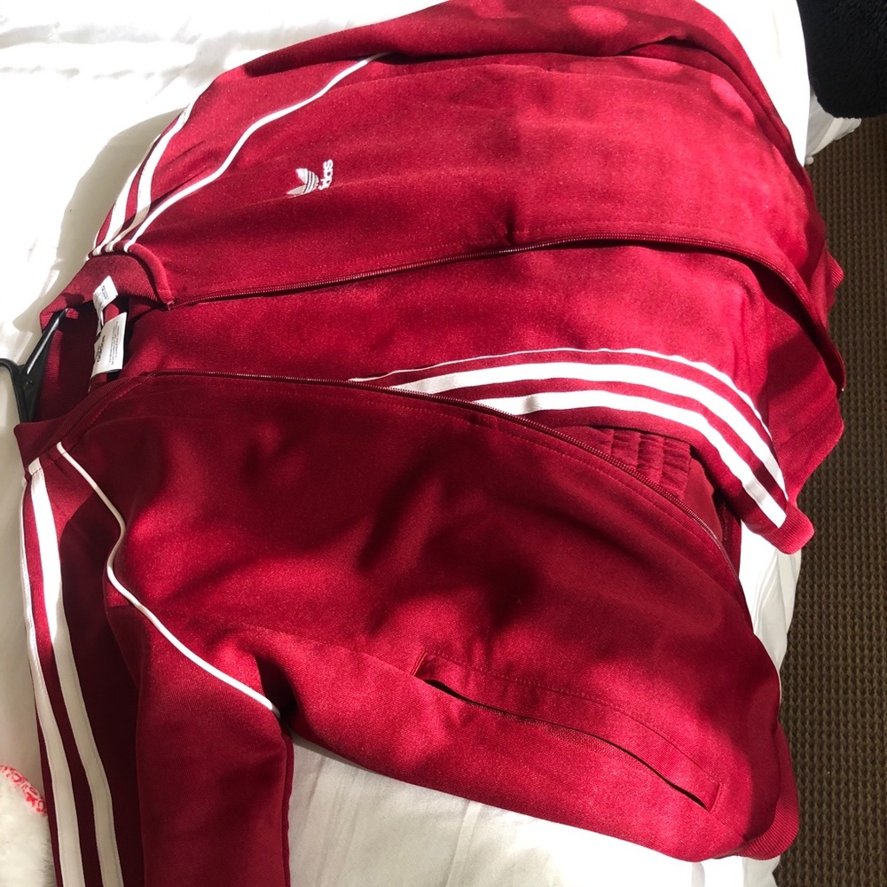 Adidas Sweat Suit